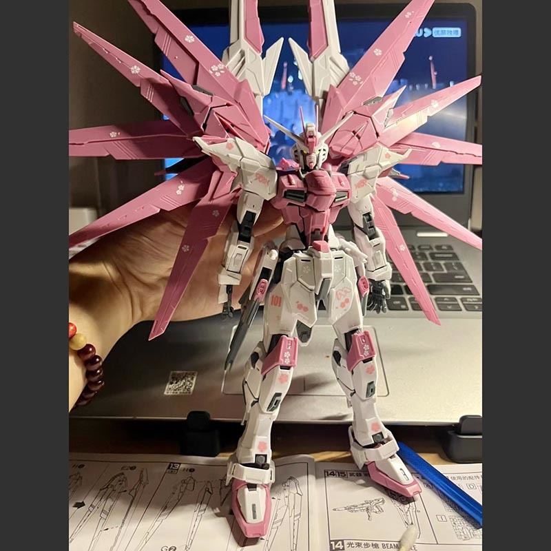 Mg Kiraz Çiçeği Özgürlük 2.0 S - Fenrir Model Kit In Era incelemesi ve fiyatı